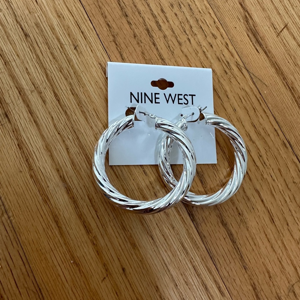Kohl’s/Nine West Earrings